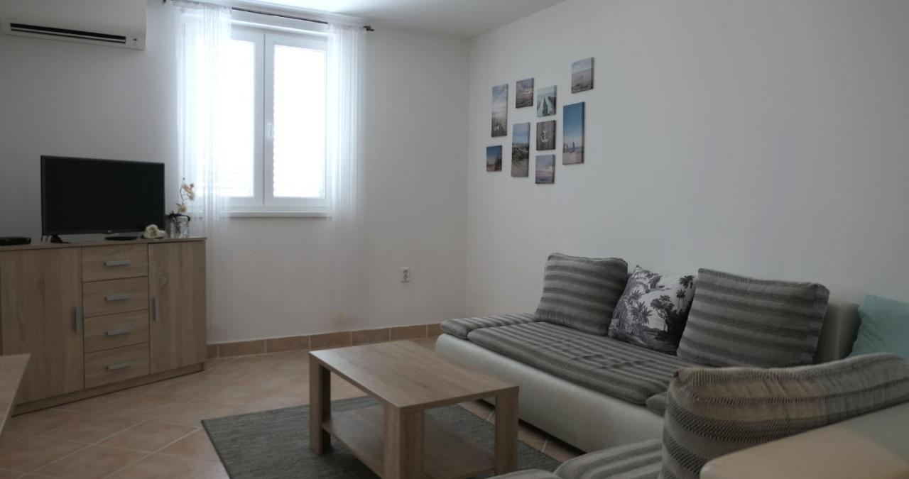 Apartment Leida 1 Medolino Esterno foto